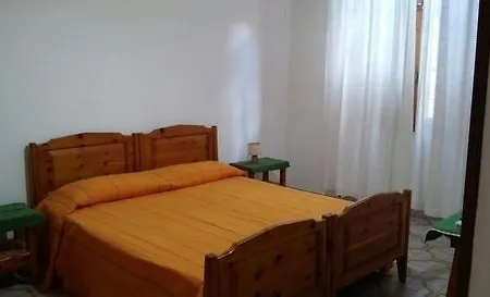 Antica Pinna Гостевой дом Кастельсардо